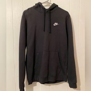NIKE BLACK HOODIE SIZE MEDIUM